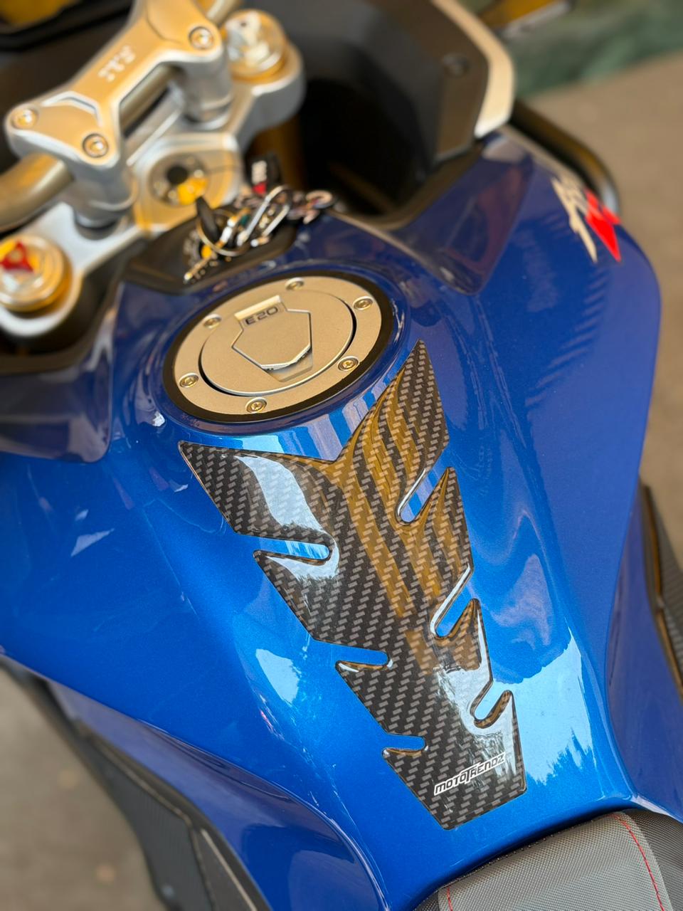 Tank Pads – M3 series Carbon Fiber - Mototrendz