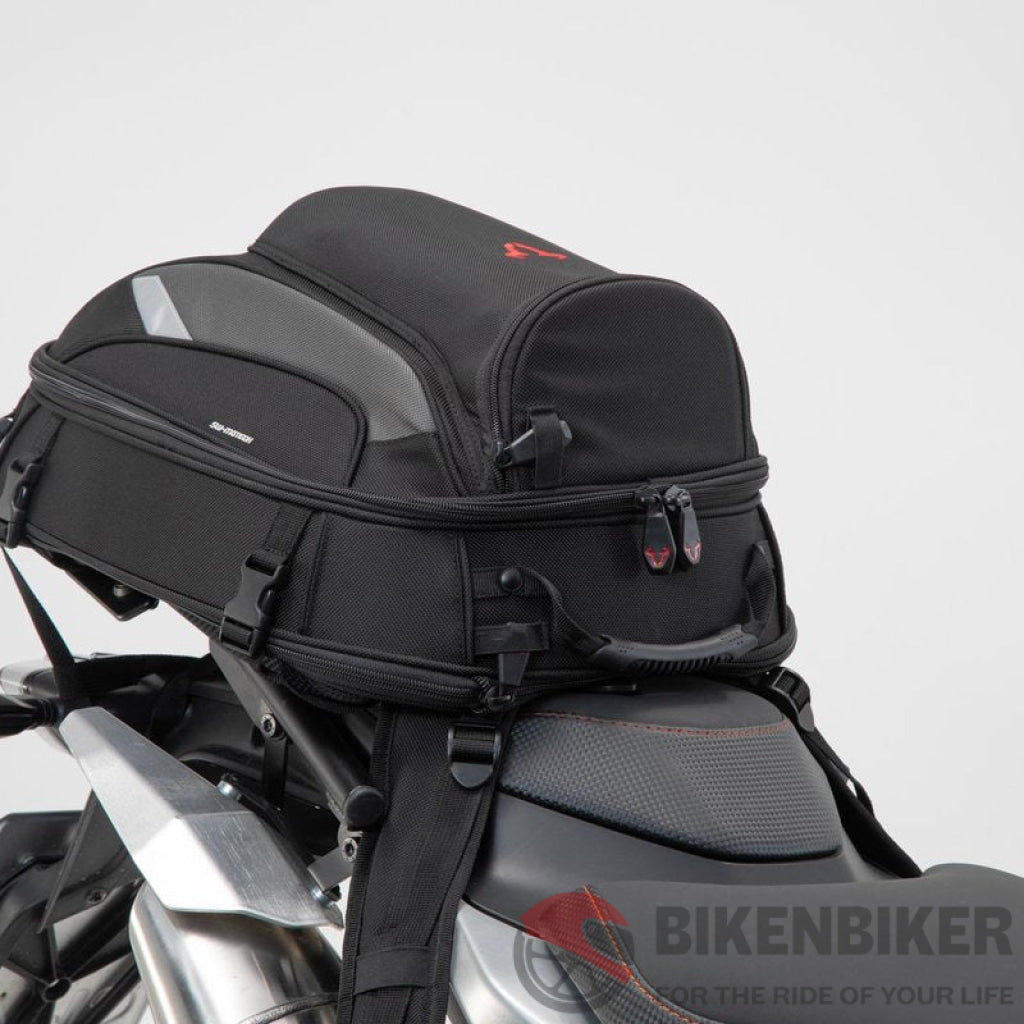 Ktm Duke 790 Luggage - Street Rear Carrier Sw-Motech Racks