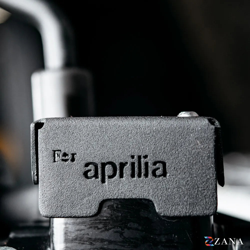 Front Fluid Reservoir Cover For Aprilia Tuono 457 (Black) - Zana