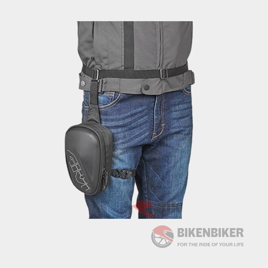 St608 Thermoformed Leg Bag 3 Litres. - Givi