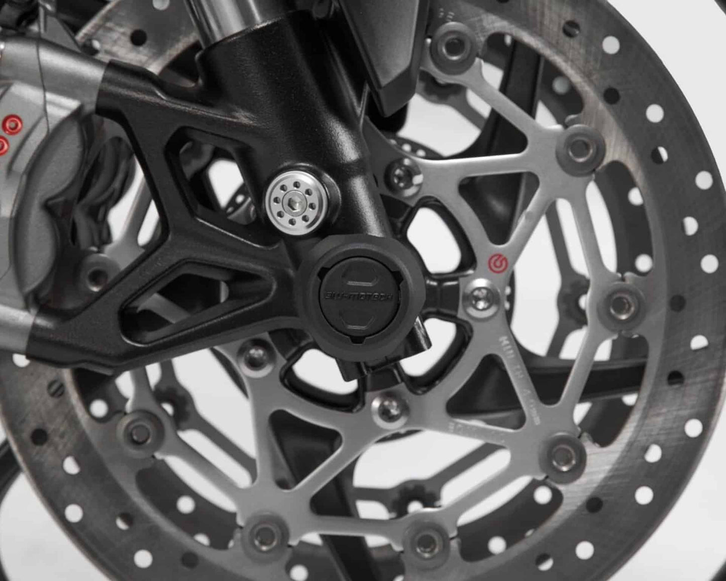 Slider set for front axle. Kawasaki Versys 1100 LZT10A (24-26).