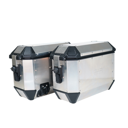 Monte Bianco Side Cases Pair of Monokey Silver - Givi