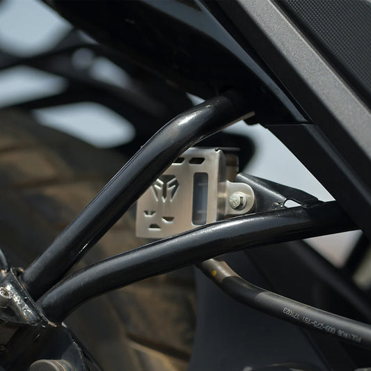 Rear Brake Reservoir Guard for Honda CB200X - Moto Torque