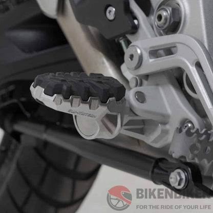 Evo Footrest Kit For Triumph Tiger 1200 Rally Explorer - Sw - Motech