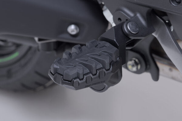 EVO footrest kit for Kawasaki Versys 1100 - SW-Motech