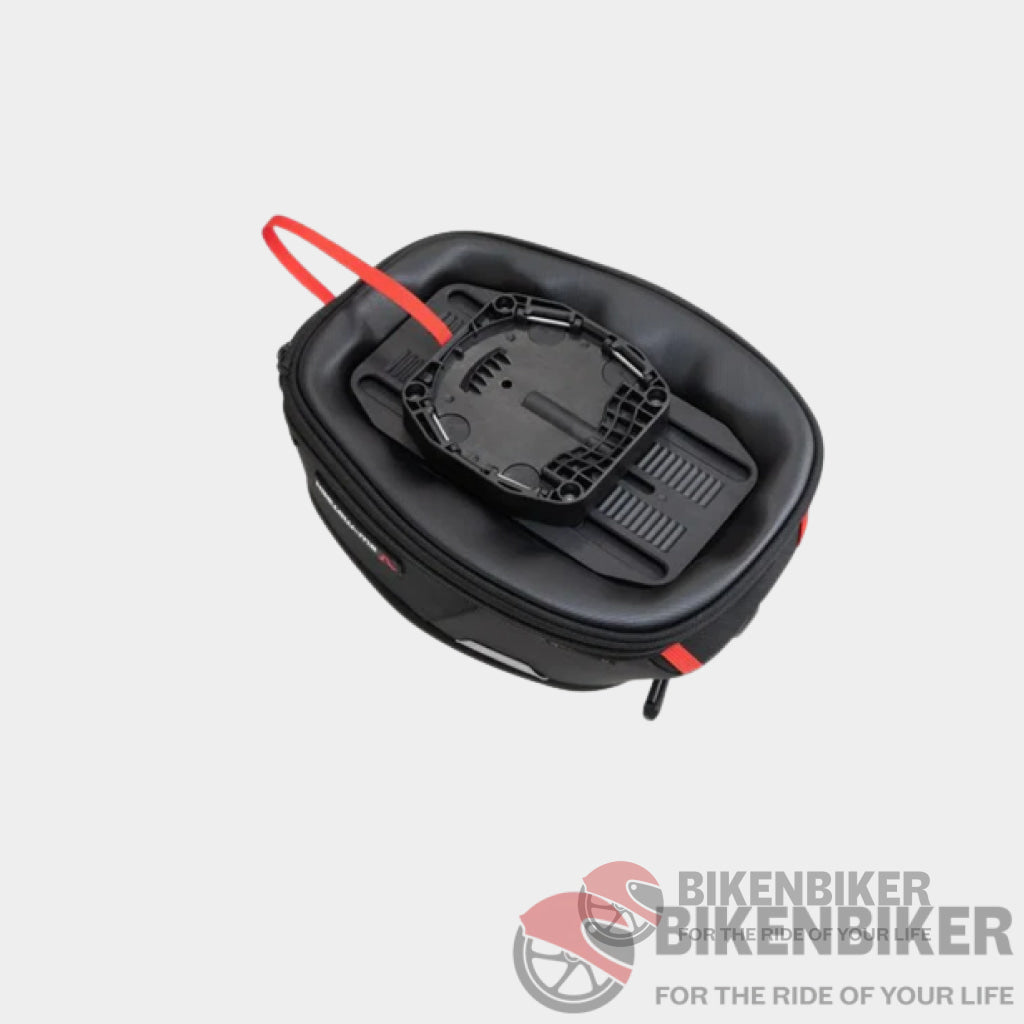 Quick Lock Pro Engage Tank Bag 7 - 10L - Sw - Motech