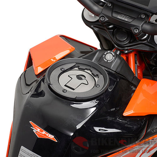 Specific Tank Ring For Ktm Duke 125-390 (2017-19) - Givi