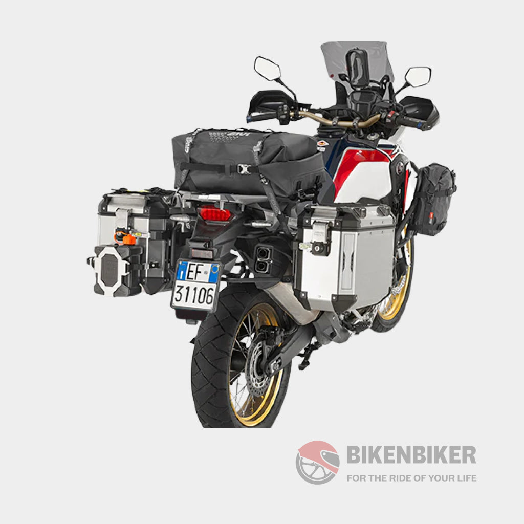 Ut802 Waterproof Motorcycle Rucksack 35 Litres - Givi Bag