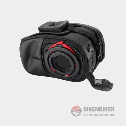 Xs308 Tanklock Expandable Tank Bag – Xstream Range 20 Litres - Givi